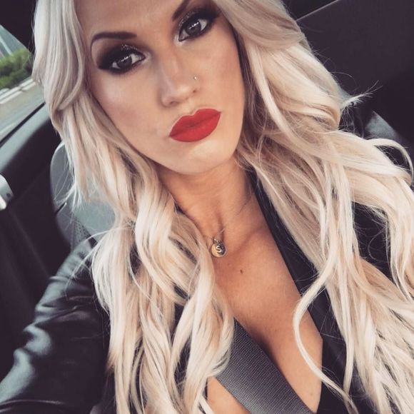 Meet your Posher, Sarah - Picture 1 of 1